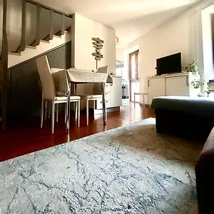 Tua Duplex Saló